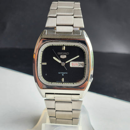 Vintage 1979 Original Seiko 5 Automatic 6309-612A Black Face 17 Jewels Day-Date Japanese Men's Wrist Watch ET47