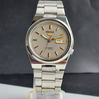 Vintage 1996 Original Seiko 5 Automatic 7S26-3160 Grey Face 21 Jewels Day-Date Japanese Men's Wrist Watch ET52
