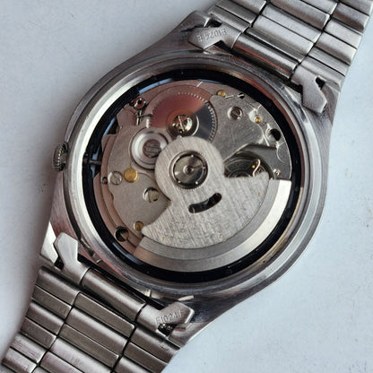 Vintage 1991 Original Seiko 5 Automatic 7009-3171 Black Face 17 Jewels Day-Date Japanese Men's Wrist Watch ET59