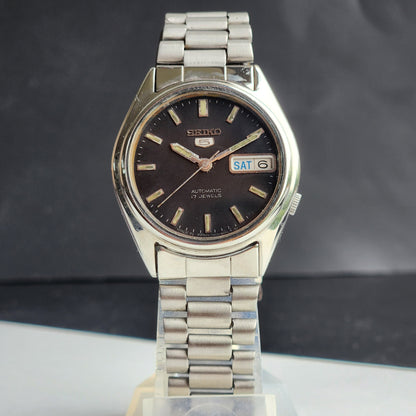 Vintage 1980 Original Seiko 5 Automatic 7009-6001 Black Face 17 Jewels Day-Date Japanese Men's Wrist Watch ET60