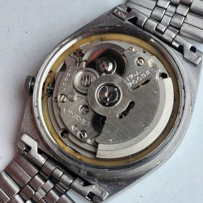 Vintage 1979 Original Seiko 5 Automatic 7009-821J Grey Face 17 Jewels Day-Date Japanese Men's Wrist Watch ET64