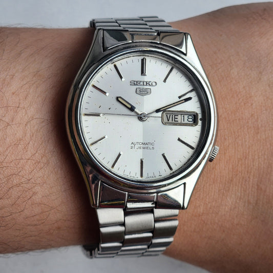 Vintage 1998 Original Seiko 5 Automatic 7S26-3100 White Face 21 Jewels Day-Date Japanese Men's Wrist Watch ET69