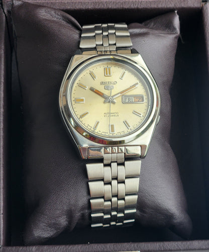 Vintage 1998 Original Seiko 5 Automatic 7S26-3160 Golden Face 21 Jewels Day-Date Japanese Men's Wrist Watch ET80