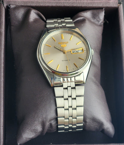 Vintage 1985 Original Seiko 5 Automatic 6309-8900 Grey Face 17 Jewels Day-Date Japanese Men's Wrist Watch ET82