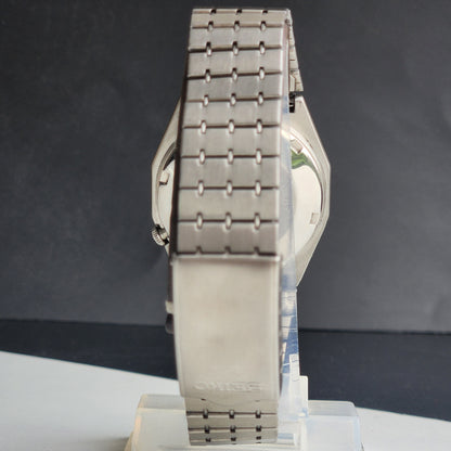 Vintage 1983 Original Seiko 5 Automatic 6349-501A Black Face 23 Jewels Day-Date Japanese Men's Wrist Watch ET84