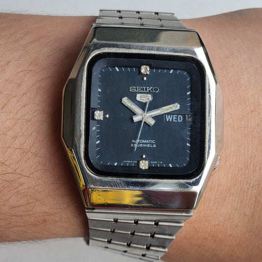 Vintage 1983 Original Seiko 5 Automatic 6349-501A Black Face 23 Jewels Day-Date Japanese Men's Wrist Watch ET84