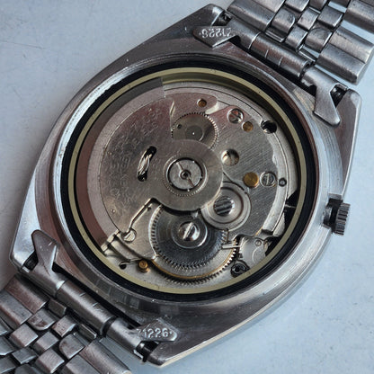 Vintage 1985 Original Seiko 5 Automatic 7009-8331 Black Face 17 Jewels Day-Date Japanese Men's Wrist Watch ET89