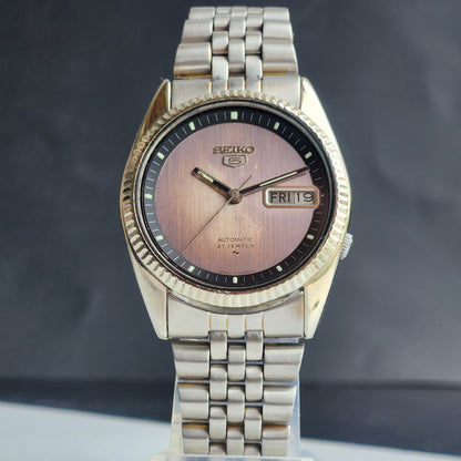 Vintage 1971 Original Seiko 5 Automatic 7019-8180 Purple Face 21 Jewels Day-Date Japanese Men's Wrist Watch ET92