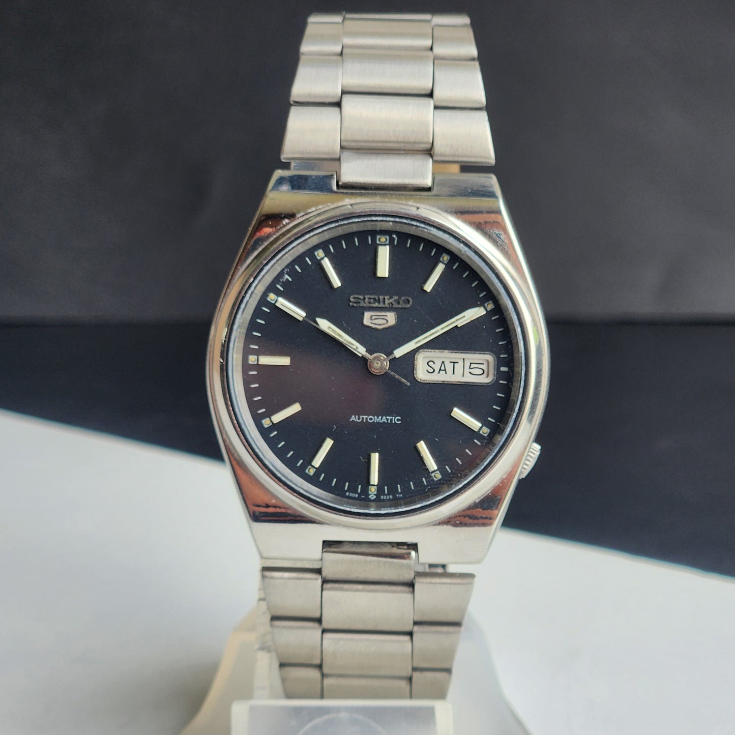 Vintage 1977 Original Seiko 5 Automatic 6309-8360 Black Face 17 Jewels Day-Date Japanese Men's Wrist Watch ET100
