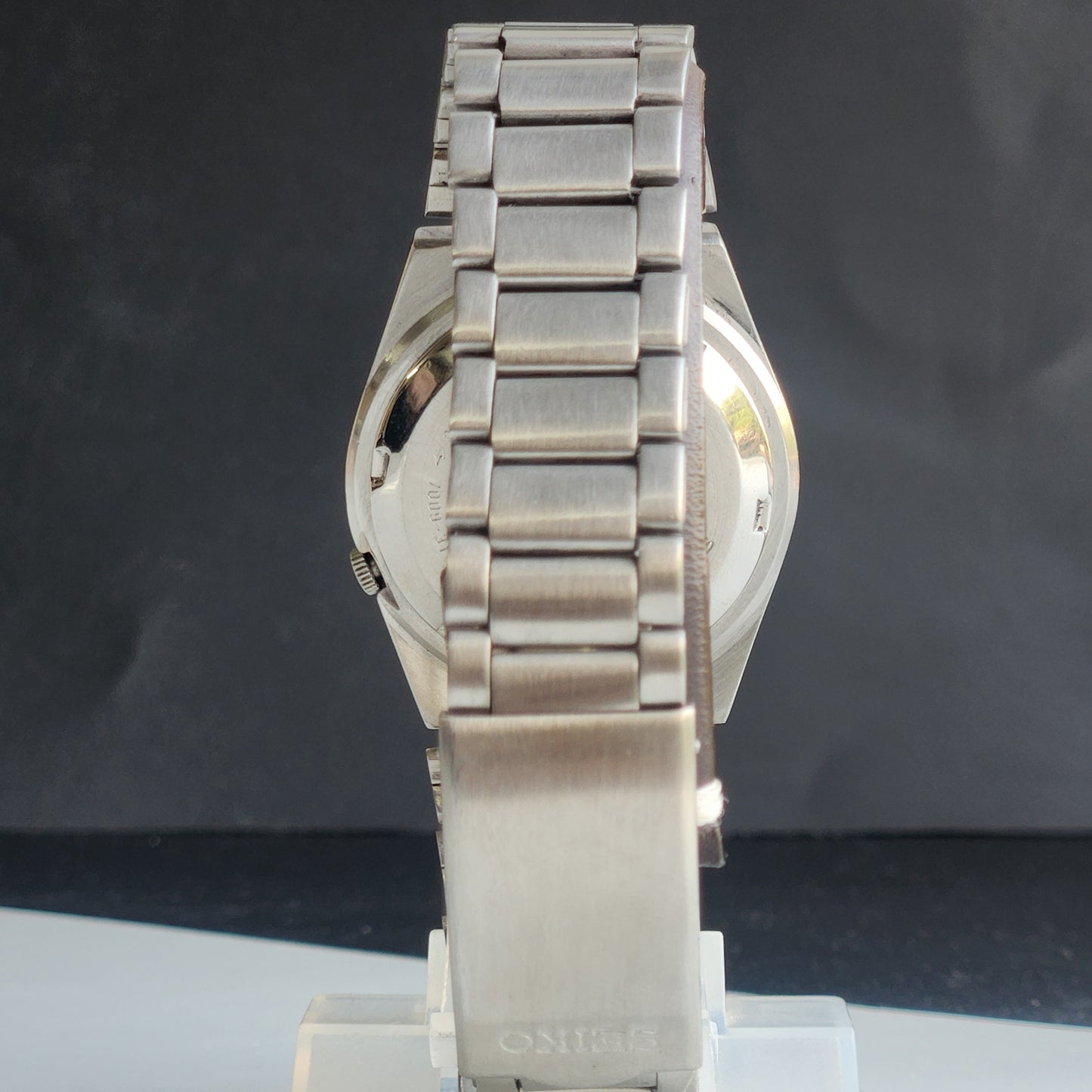 Vintage 1978 Original Seiko 5 Automatic 7009-3161 Black Face 17 Jewels Day-Date Japanese Men's Wrist Watch ET107