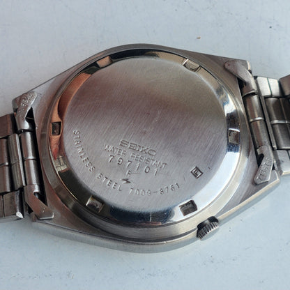 Vintage 1977 Original Seiko 5 Automatic 7009-8761 Black Face 17 Jewels Day-Date Japanese Men's Wrist Watch ET108