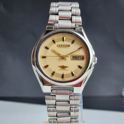 Vintage 1979 Original Citizen Automatic 8200 Yellow Face 21 Jewels Day-Date Japanese Men's Wrist Watch EG148