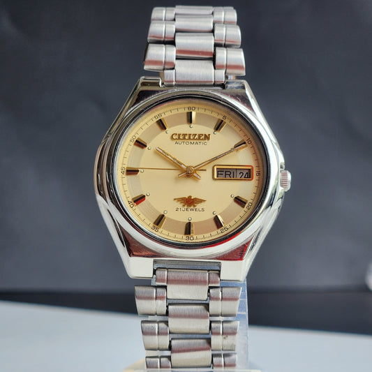 Vintage 1979 Original Citizen Automatic 8200 Yellow Face 21 Jewels Day-Date Japanese Men's Wrist Watch EG148