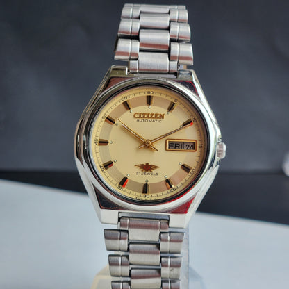 Vintage 1979 Original Citizen Automatic 8200 Yellow Face 21 Jewels Day-Date Japanese Men's Wrist Watch EG148