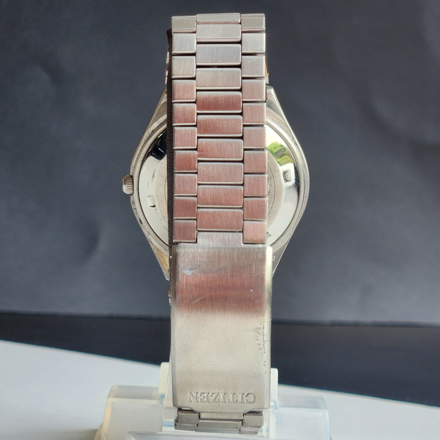 Vintage 1981 Original Citizen Automatic 8200 Blue Face 21 Jewels Day-Date Japanese Men's Wrist Watch EG150