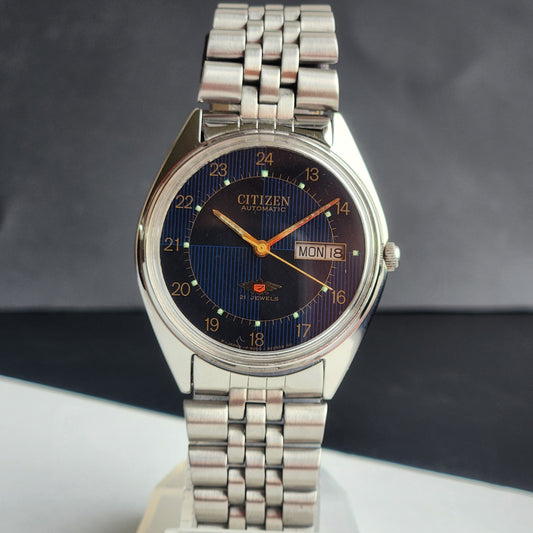 Vintage 1975 Original Citizen Automatic 8200 Blue Face 21 Jewels Day-Date Japanese Men's Wrist Watch EG155