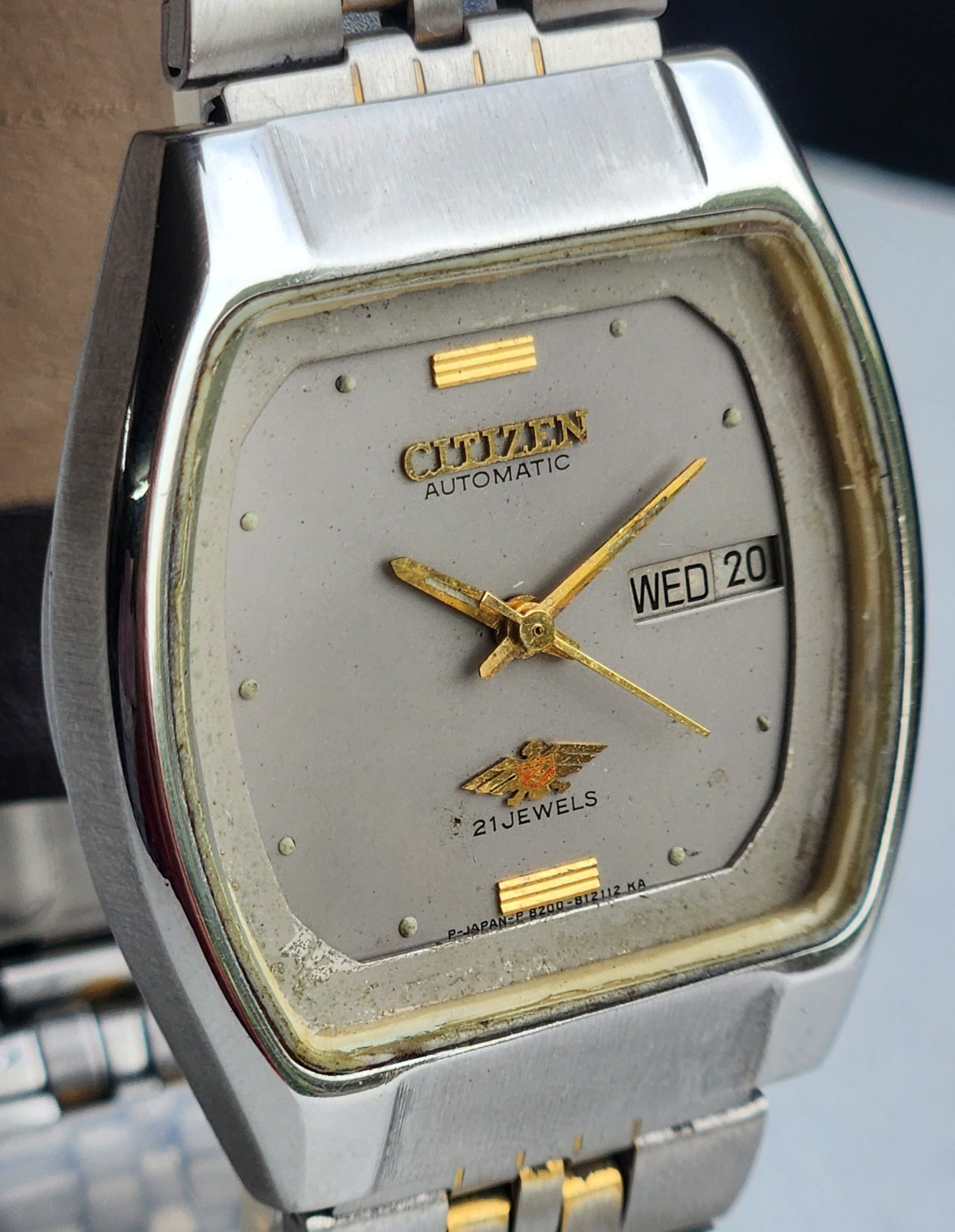 Vintage 1987 Original Citizen Automatic 8200 Grey Face 21 Jewels Day-Date Japanese Men's Wrist Watch EG157