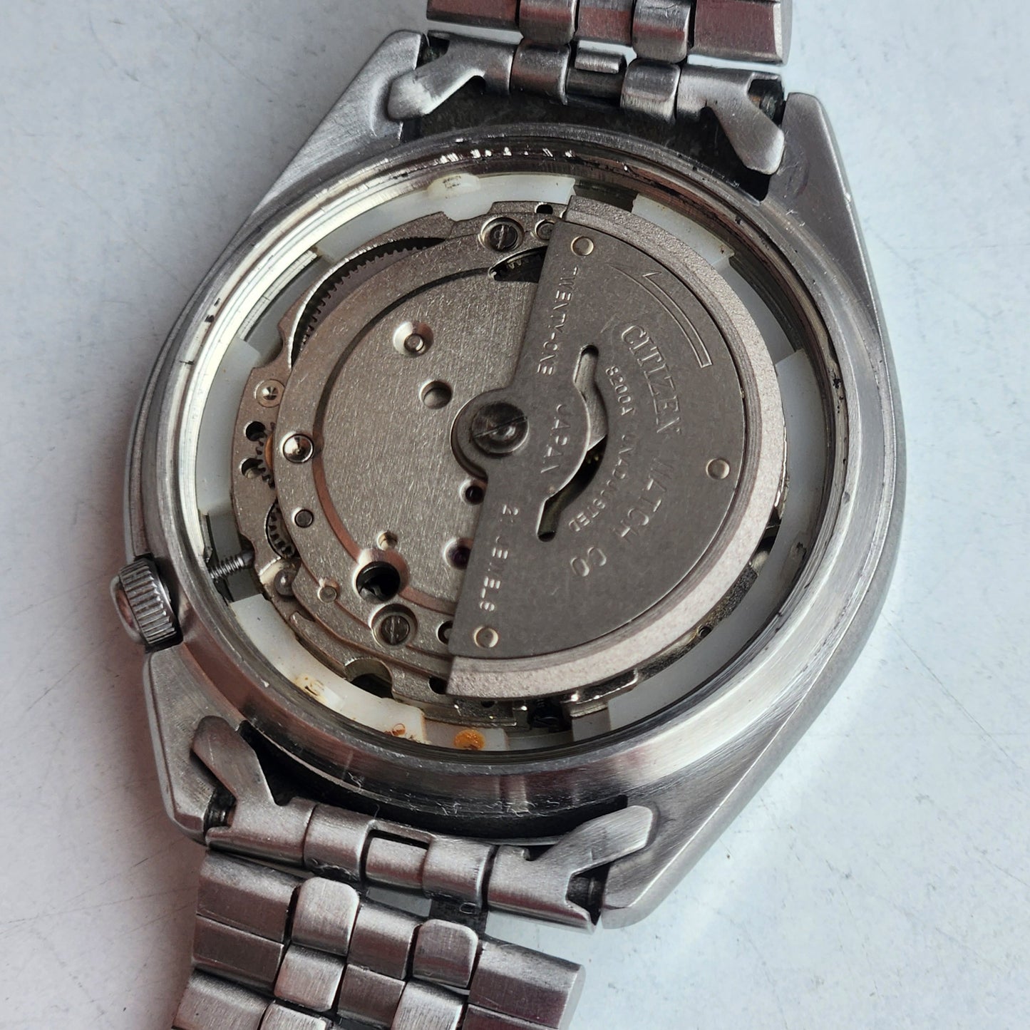 Vintage 1982 Original Citizen Automatic 8200 Gray Face 21 Jewels Day-Date Japanese Men's Wrist Watch EG159