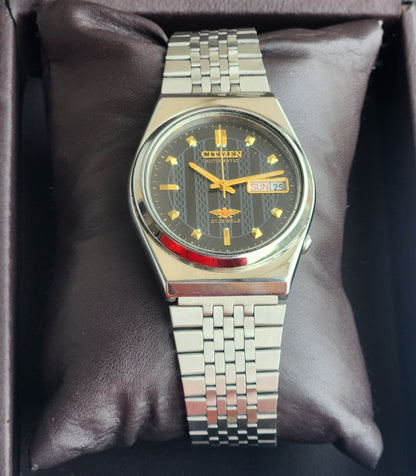 Vintage 1980 Original Citizen Automatic 8200 Black Face 21 Jewels Day-Date Japanese Men's Wrist Watch EG164