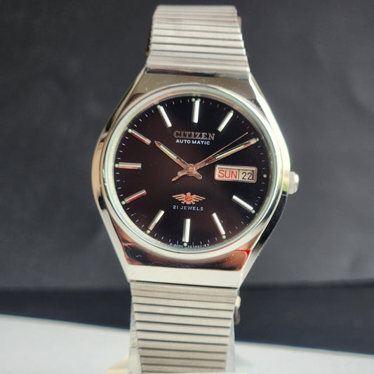 Vintage 1981 Original Citizen Automatic 8200 Black Face 21 Jewels Day-Date Japanese Men's Wrist Watch EG165