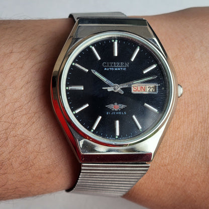 Vintage 1981 Original Citizen Automatic 8200 Black Face 21 Jewels Day-Date Japanese Men's Wrist Watch EG165