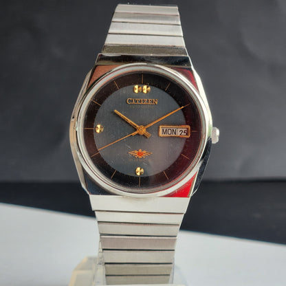 Vintage 1974 Original Citizen Automatic 8200 Black Face 21 Jewels Day-Date Japanese Men's Wrist Watch EG169