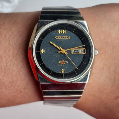 Vintage 1974 Original Citizen Automatic 8200 Black Face 21 Jewels Day-Date Japanese Men's Wrist Watch EG169