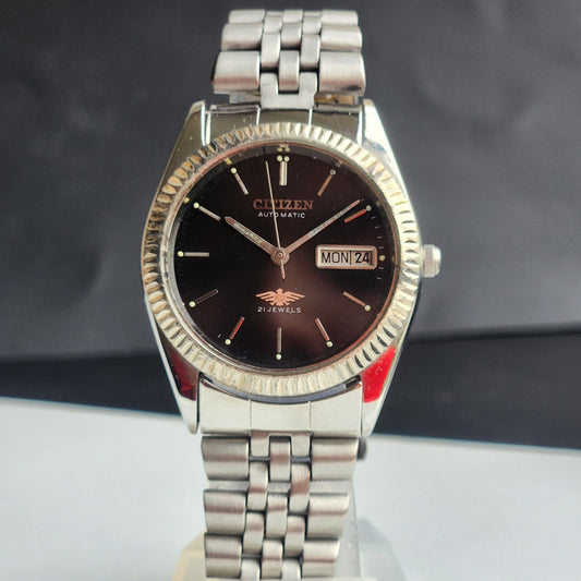 Vintage 1974 Original Citizen Automatic 8200 Black Face 21 Jewels Day-Date Japanese Men's Wrist Watch EG172