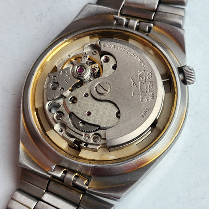 Vintage 1974 Original Citizen Automatic 8200 Black Face 21 Jewels Day-Date Japanese Men's Wrist Watch EG178