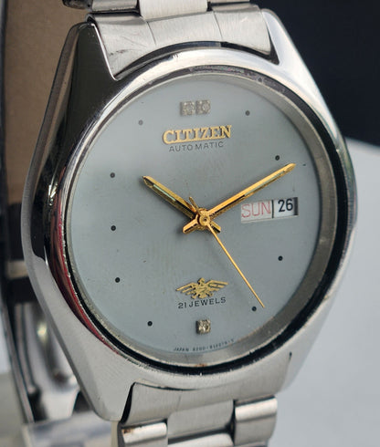 Vintage 1975 Original Citizen Automatic 8200 Grey Face 21 Jewels Day-Date Japanese Men's Wrist Watch EG181