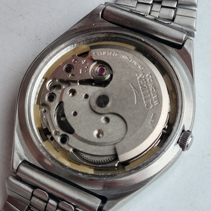 Vintage 1979 Original Citizen Automatic 8200 Grey Face 21 Jewels Day-Date Japanese Men's Wrist Watch EG187