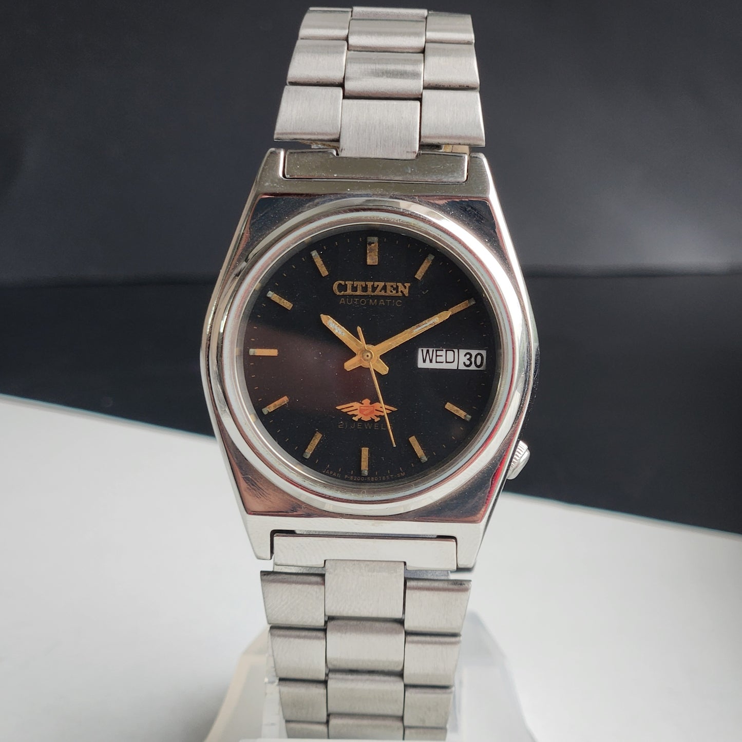 Vintage 1982 Original Citizen Automatic 8200 Black Face 21 Jewels Day-Date Japanese Men's Wrist Watch EG192