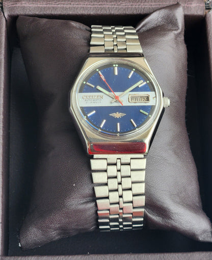 Vintage 1976 Original Citizen Automatic 8200 Blue Face 21 Jewels Day-Date Japanese Men's Wrist Watch EG194