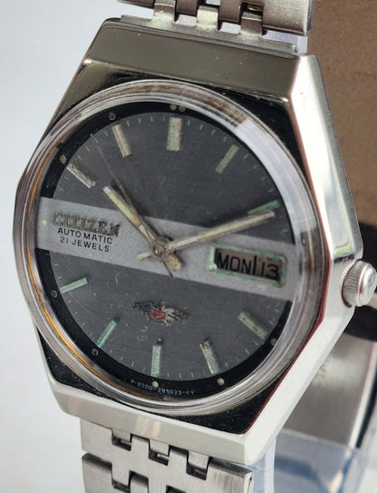Vintage 1978 Original Citizen Automatic 8200 Grey Face 21 Jewels Day-Date Japanese Men's Wrist Watch EG198