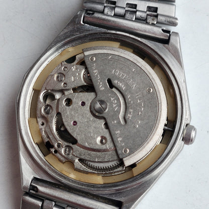 Vintage 1978 Original Citizen Automatic 8200 Grey Face 21 Jewels Day-Date Japanese Men's Wrist Watch EG198