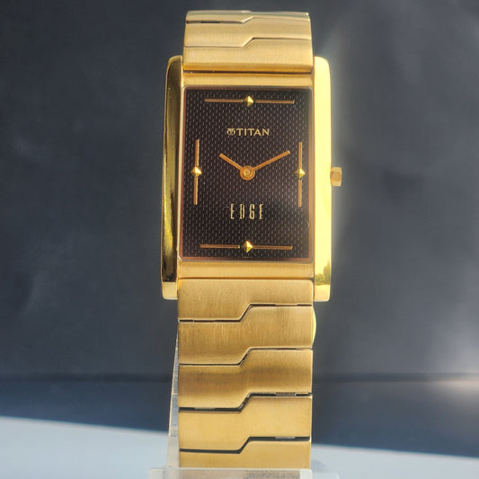 Original TITAN EDGE 1043NBA Rectangular Black Face 25MM Case Men's Watch H64