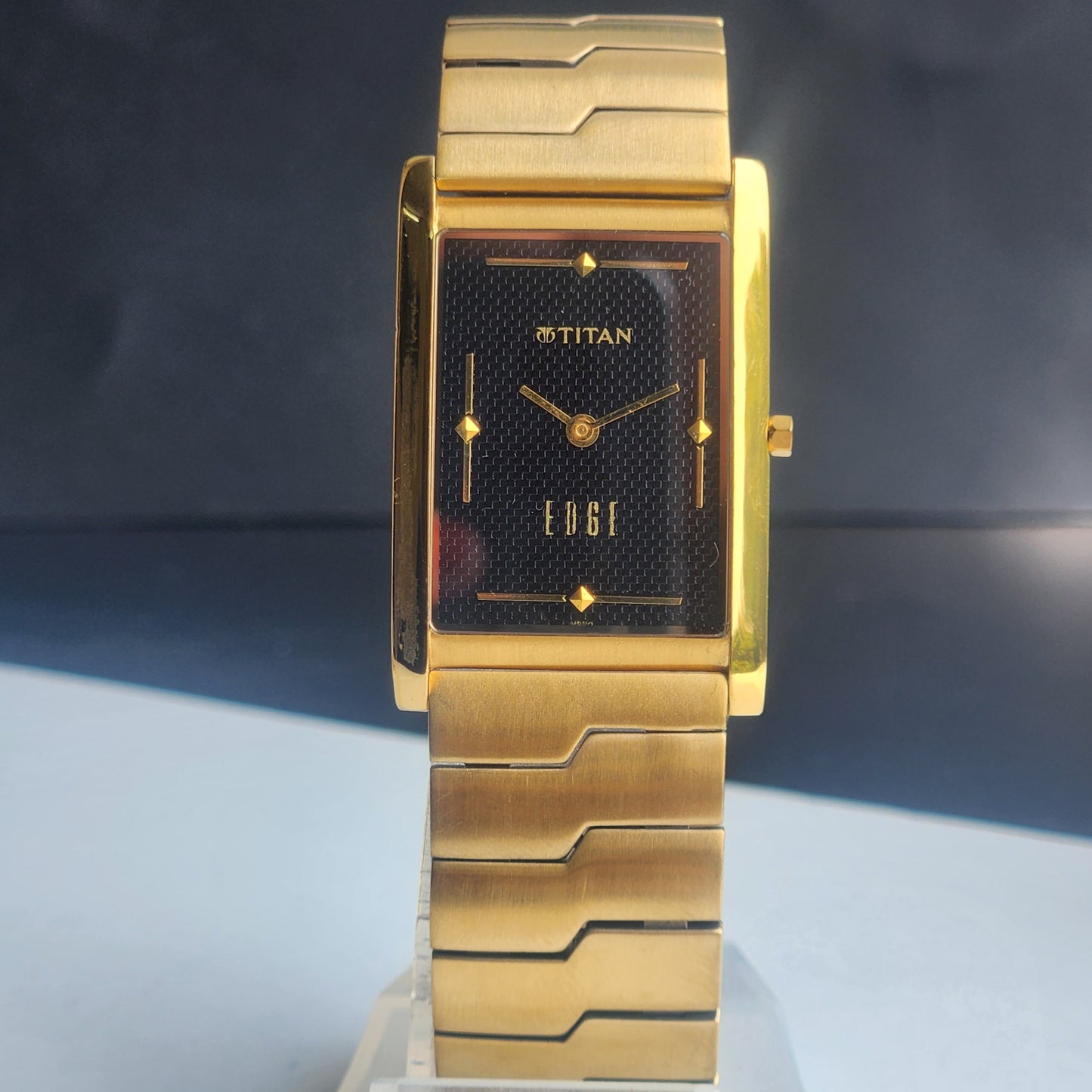 Original TITAN EDGE 1043NBA Rectangular Black Face 25MM Case Men's Watch H64