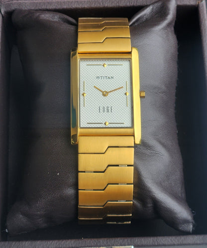 Original TITAN EDGE 1043YCE Rectangular White Face 25MM Case Men's Watch H64