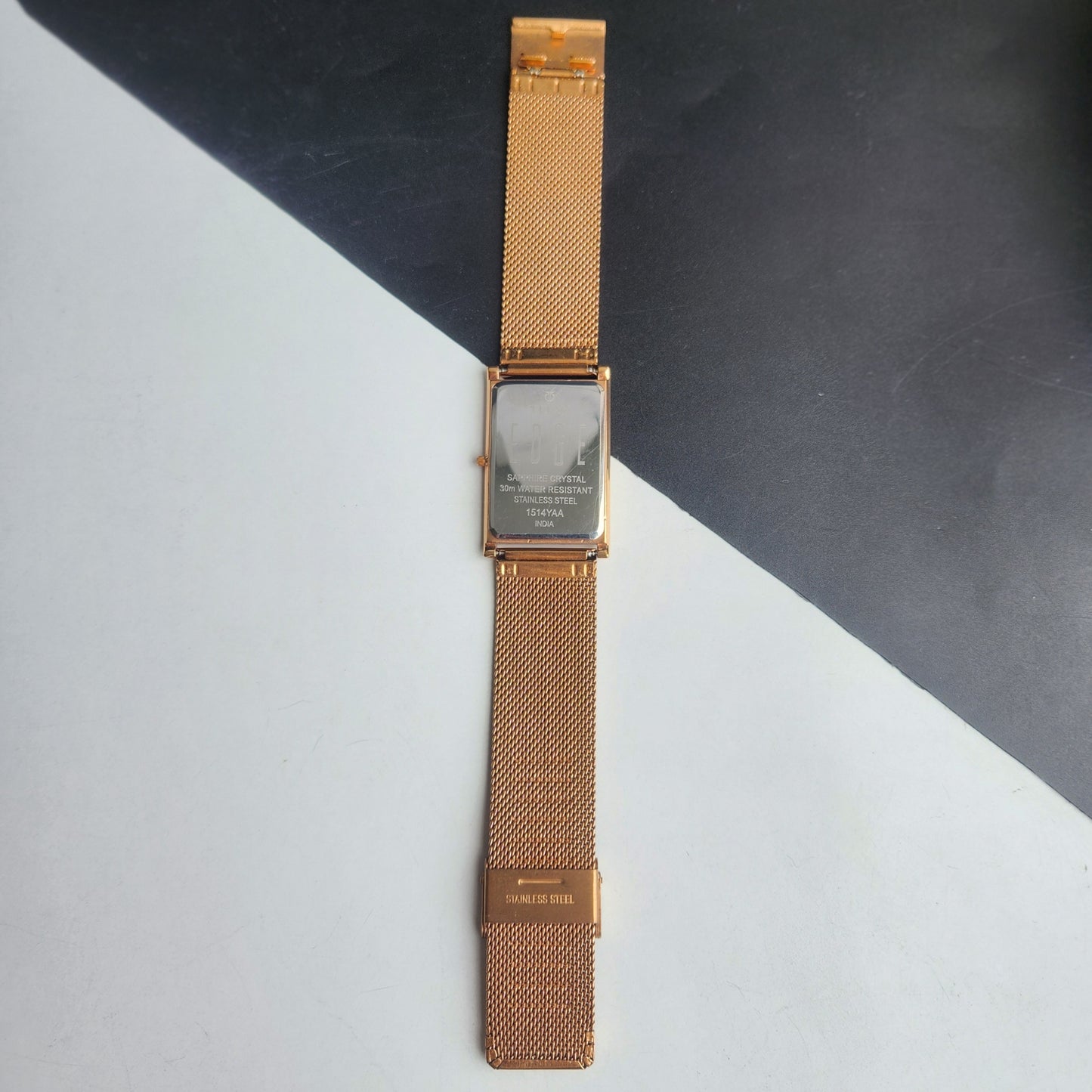Original TITAN EDGE 1514YAA Rectangular Golden Face 28MM Case Men's Watch H67