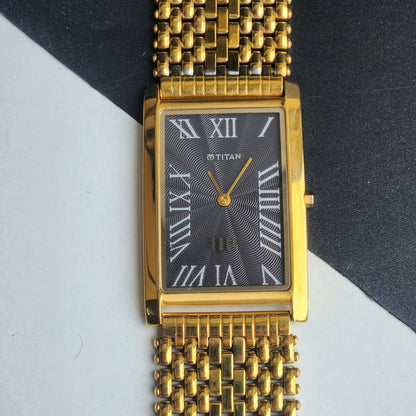 Original TITAN EDGE 1514YAA Rectangular Black Face 28MM Case Men's Watch H68