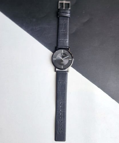 Original TITAN EDGE 1595WAA31 Round Black Face 38MM Case Men's Watch H71