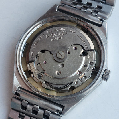 Vintage 1983 Original Citizen Automatic 8200 White Face 21 Jewels Day-Date Japanese Men's Wrist Watch EA05