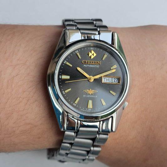 Vintage 1983 Original Citizen Automatic 8200 Black Face 21 Jewels Day-Date Japanese Men's Wrist Watch EA08