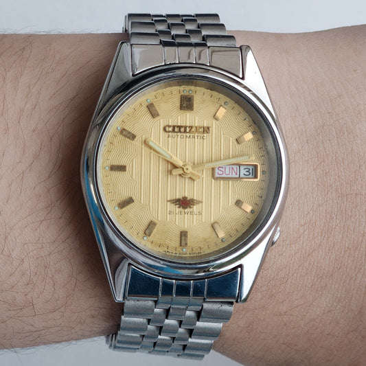Vintage 1978 Original Citizen Automatic 8200 Golden Face 21 Jewels Day-Date Japanese Men's Wrist Watch EA12