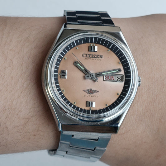 Vintage 1981 Original Citizen Automatic 8200 Brown Face 21 Jewels Day-Date Japanese Men's Wrist Watch EA13