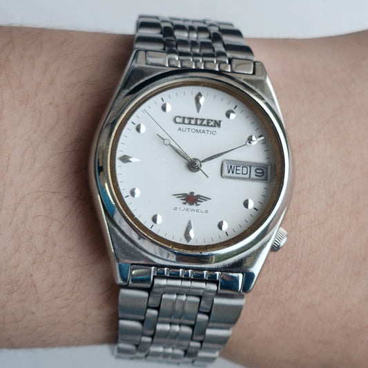 Vintage 1976 Original Citizen Automatic 8200 White Face 21 Jewels Day-Date Japanese Men's Wrist Watch EA14