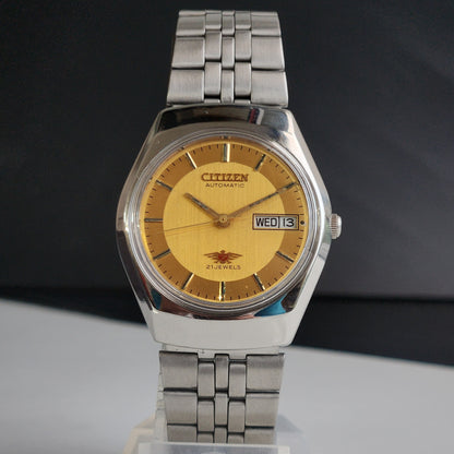 Vintage 1974 Original Citizen Automatic 8200 Golden Face 21 Jewels Day-Date Japanese Men's Wrist Watch EA15
