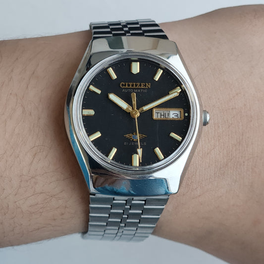Vintage 1983 Original Citizen Automatic 8200 Black Face 21 Jewels Day-Date Japanese Men's Wrist Watch EA17