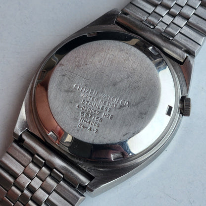 Vintage 1975 Original Citizen Automatic 8200 White Face 21 Jewels Day-Date Japanese Men's Wrist Watch EA22