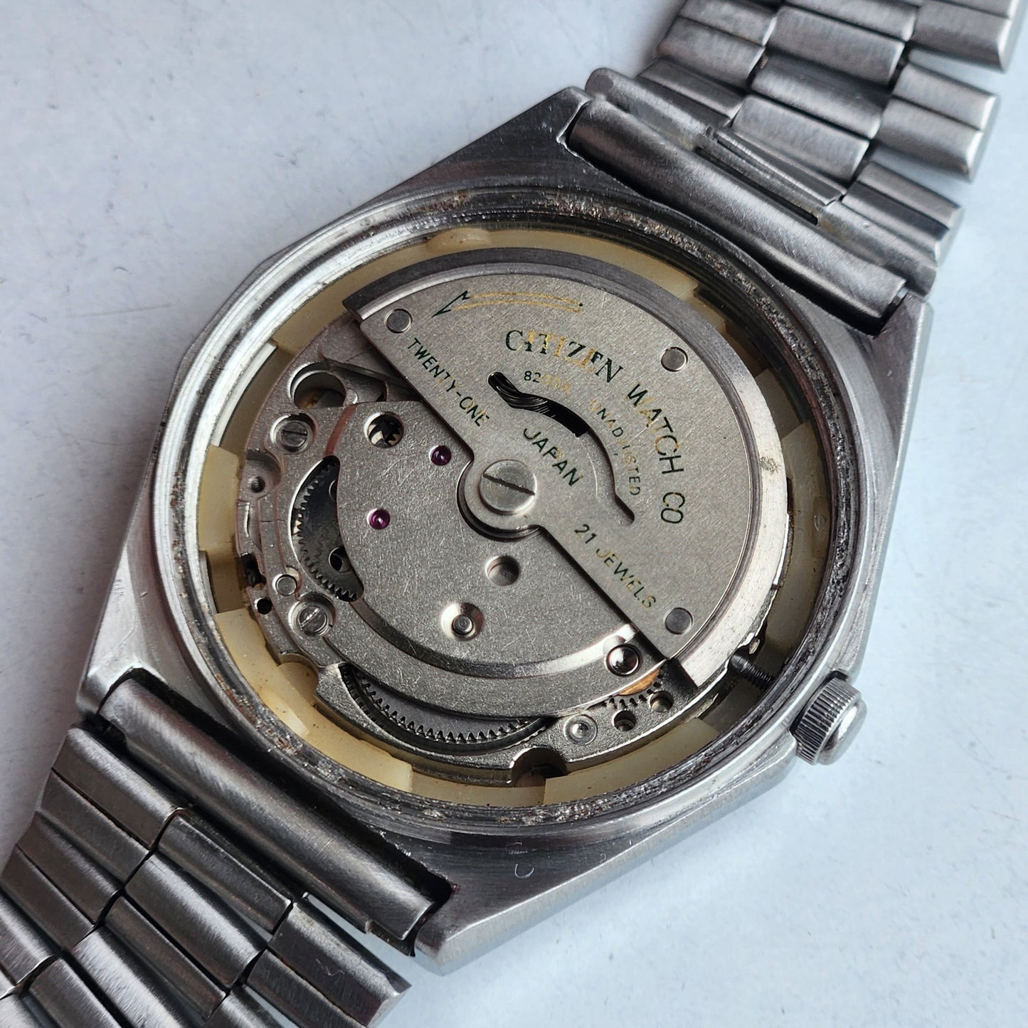 Vintage 1977 Original Citizen Automatic 8200 Golden Face 21 Jewels Day-Date Japanese Men's Wrist Watch EA25
